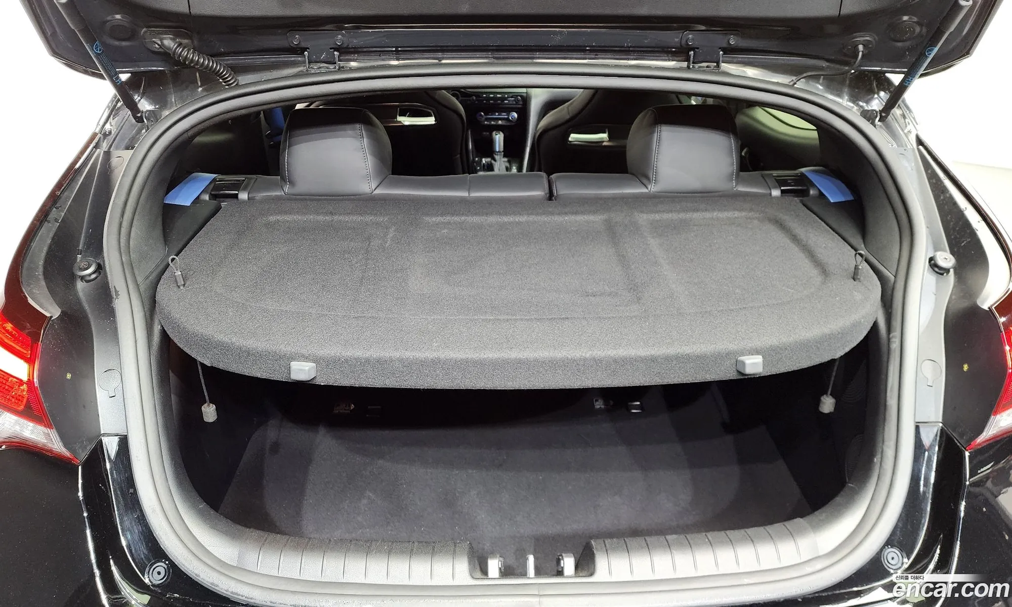 Hyundai Veloster 2021 KMHT361HGNU011652 — 26