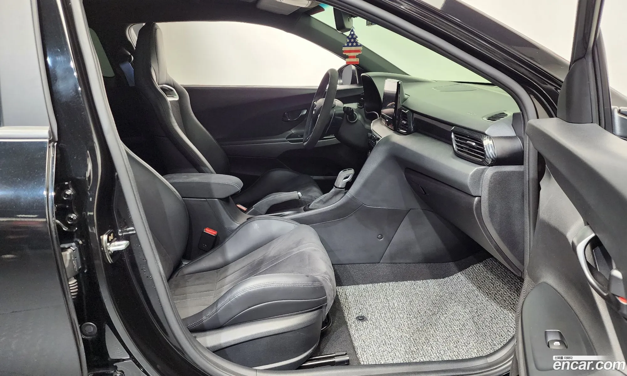Hyundai Veloster 2021 KMHT361HGNU011652 — 25