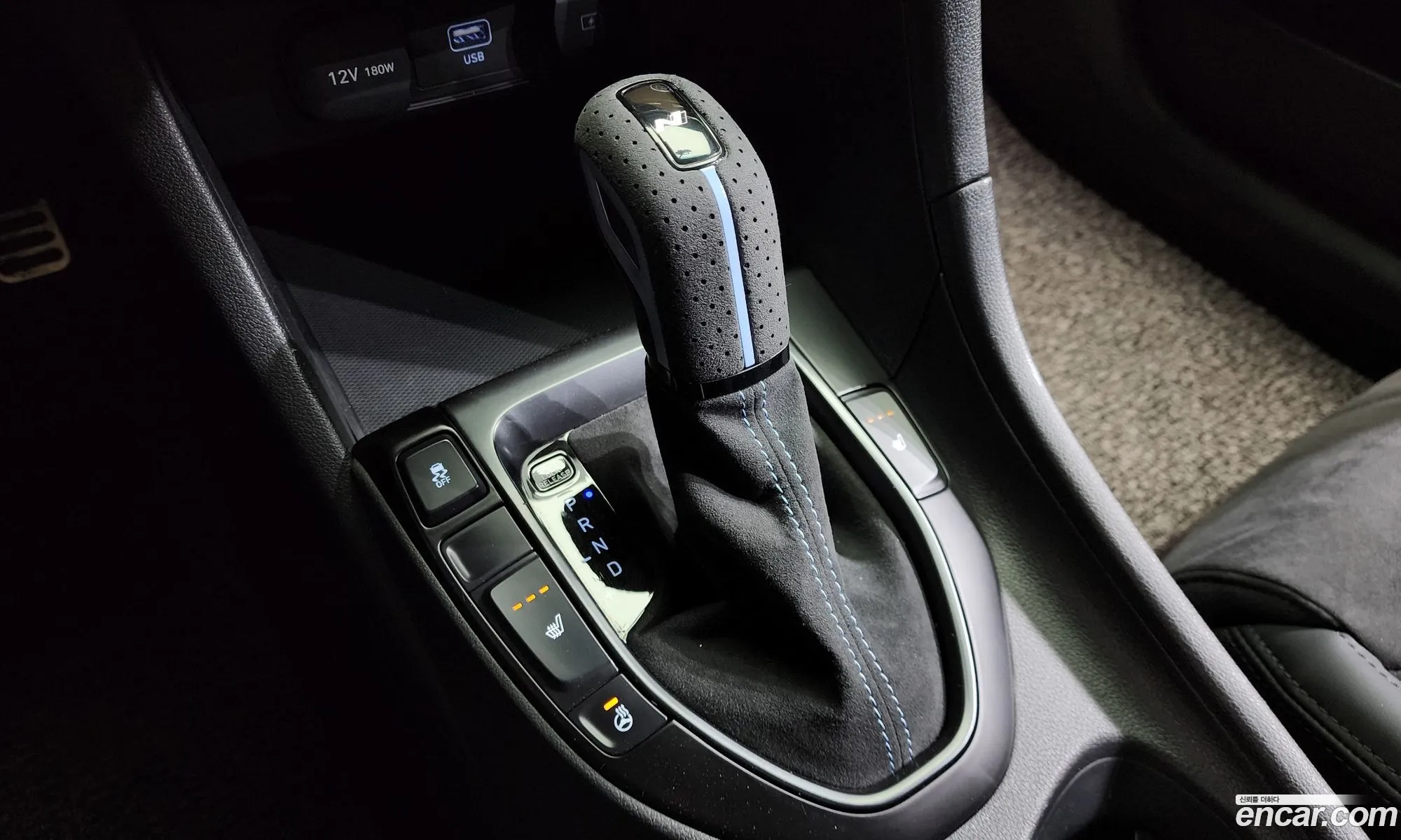 Hyundai Veloster 2021 KMHT361HGNU011652 — 8