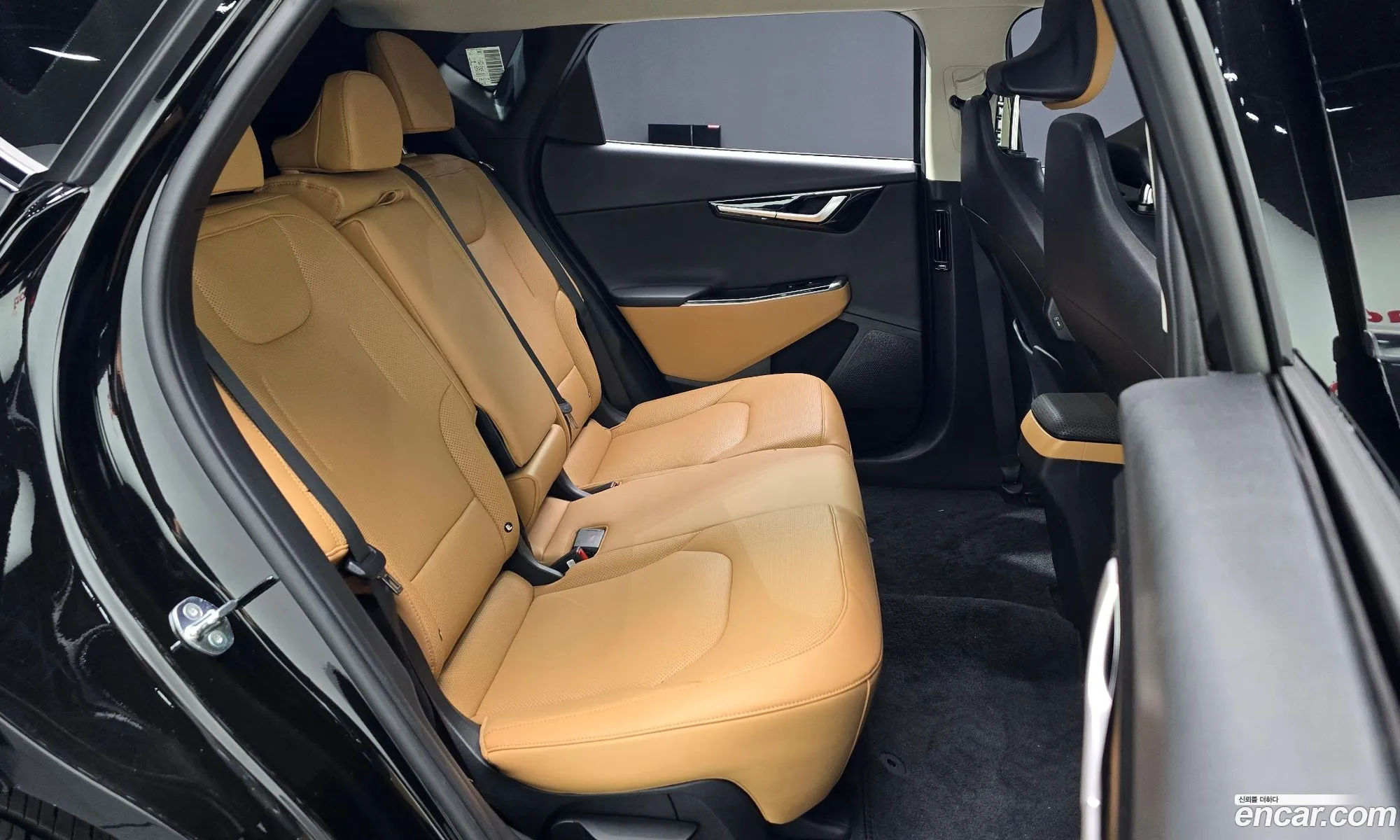 Kia EV6 2023 KNAC381AFPA136492 — 5