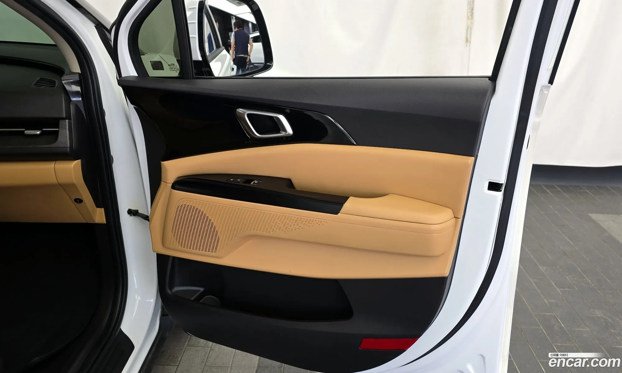 Kia Carnival 2021 KNHNB37BBMS073797 — 30