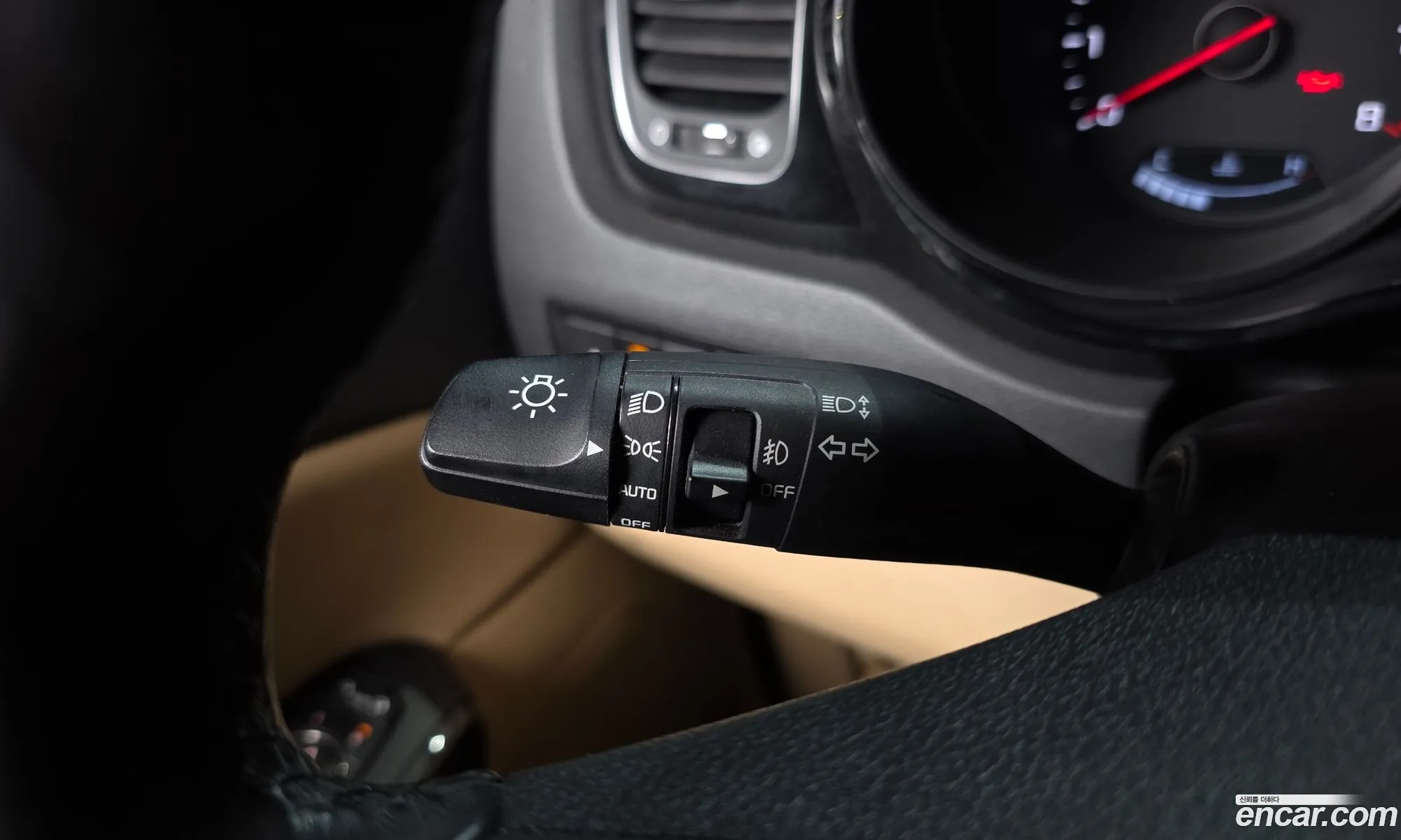 Kia Carnival 2019 KNAME811BKS534934 — 11