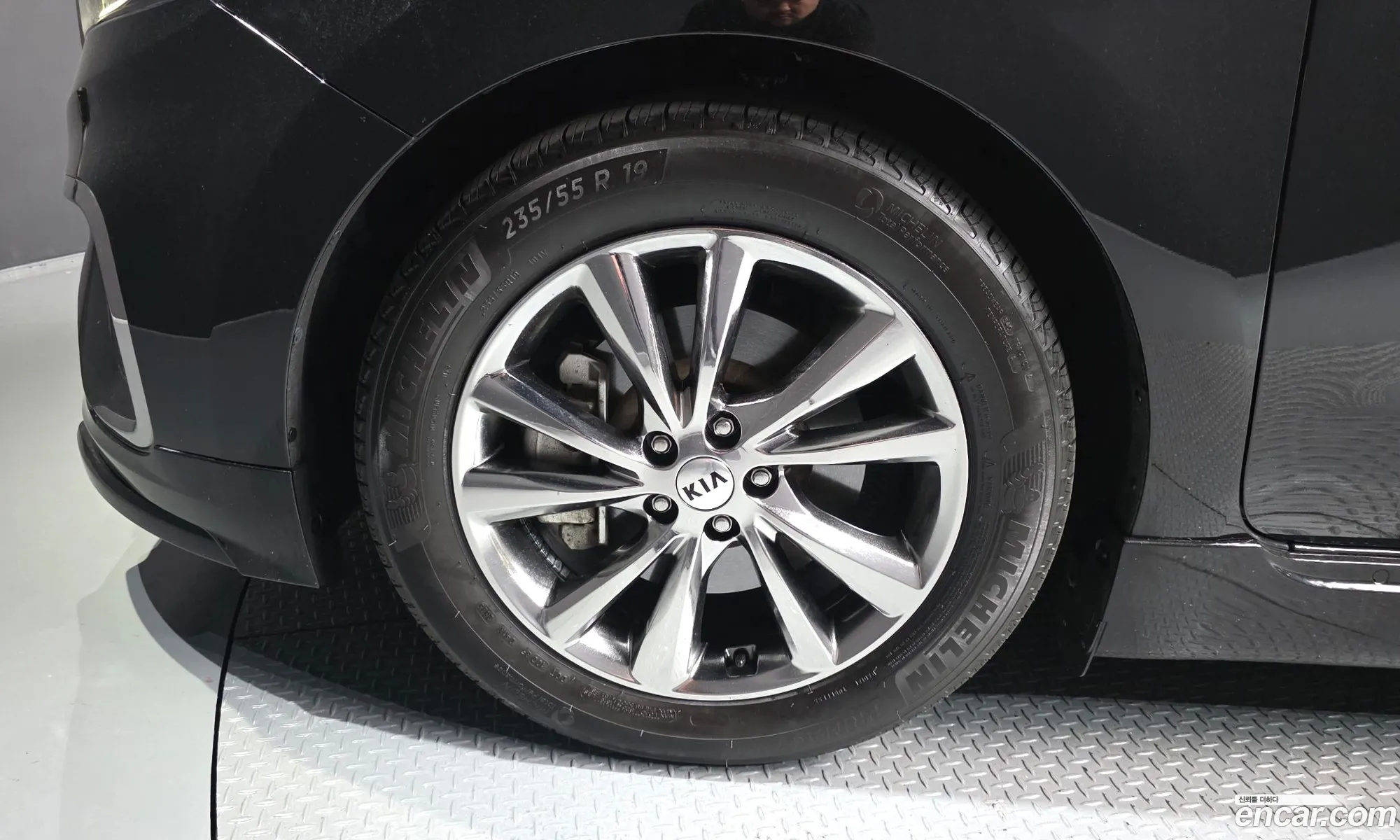Kia Carnival 2019 KNAME811BKS534934 — 5