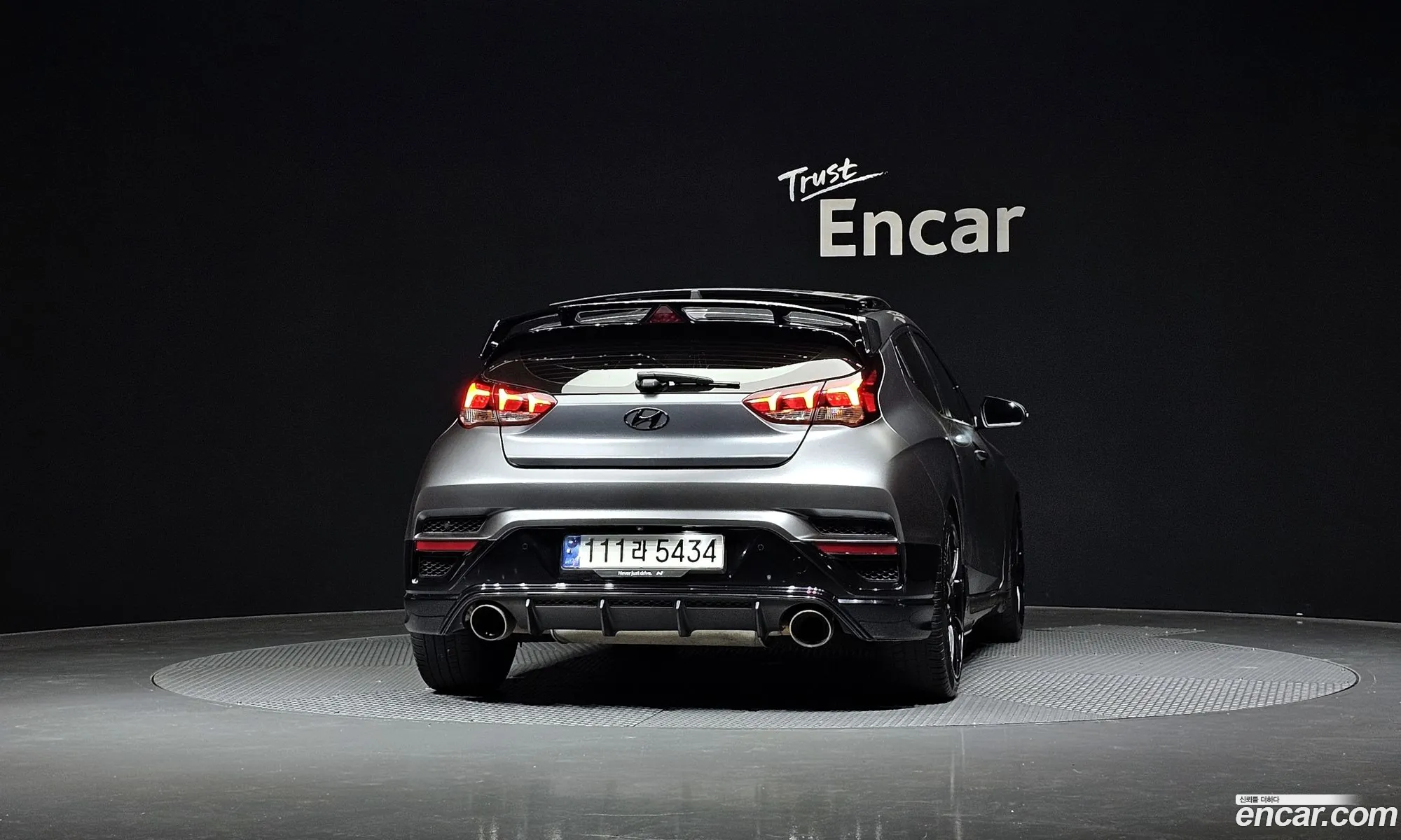 Hyundai Veloster 2018 — 23