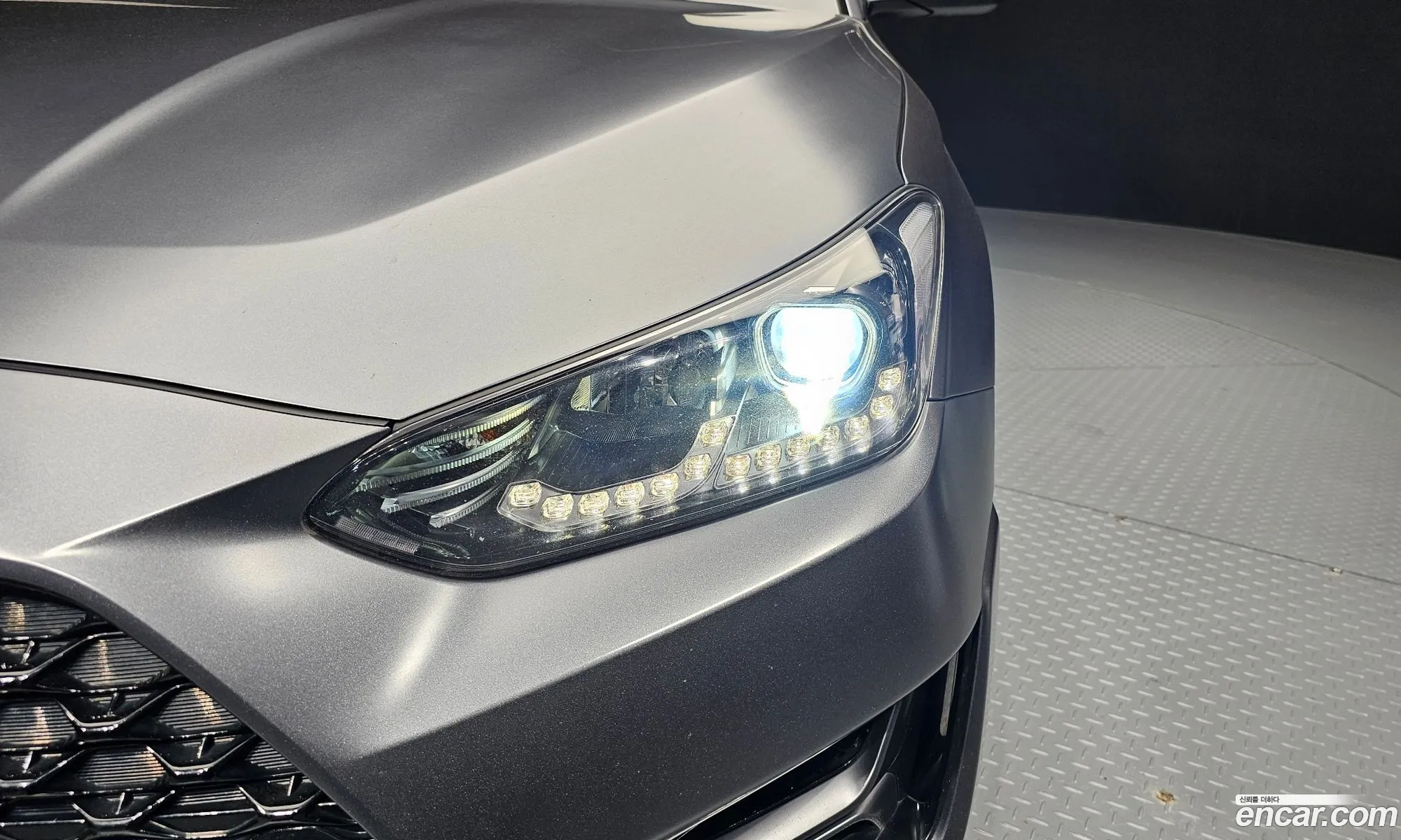 Hyundai Veloster 2018 — 27