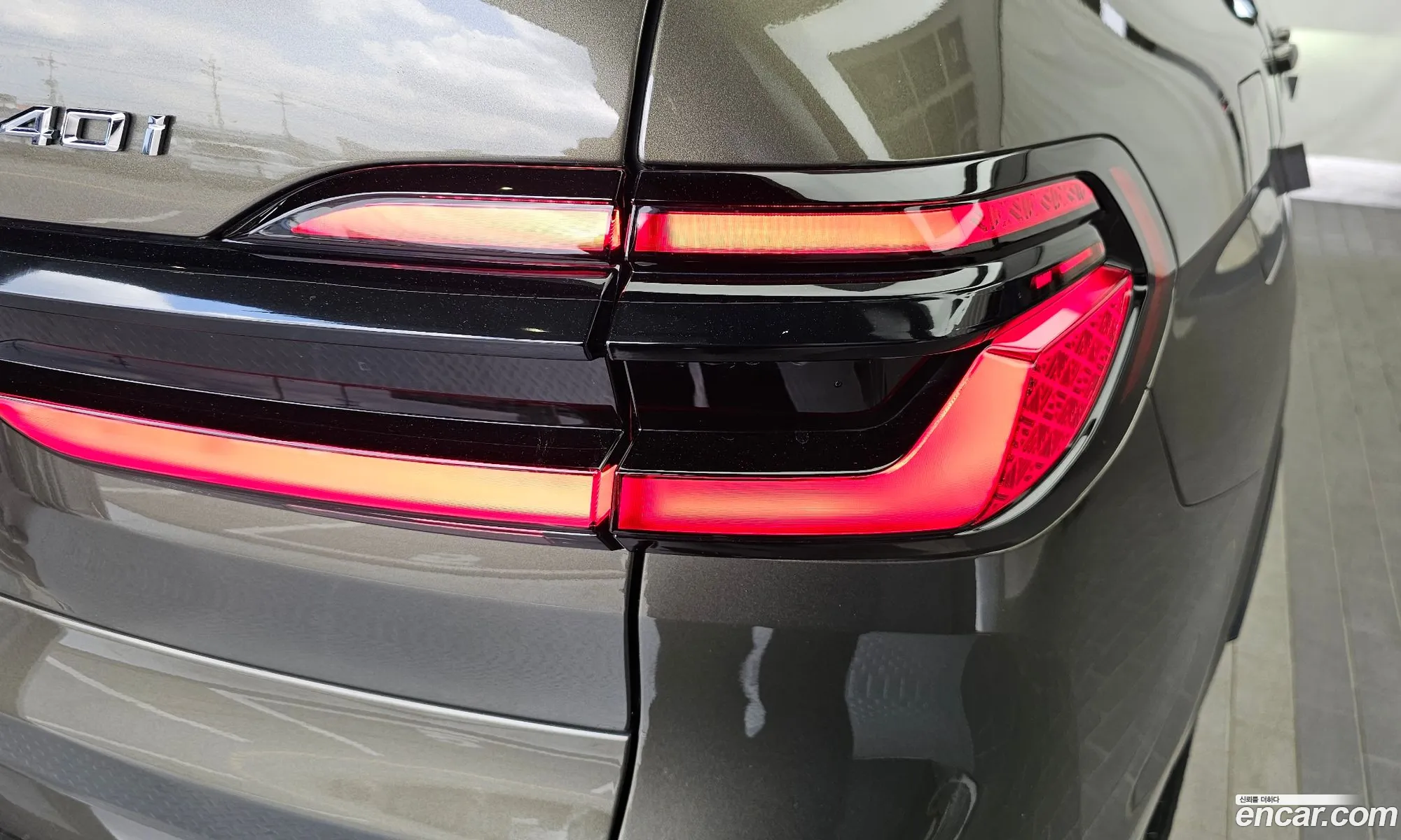 BMW X7 2025 WBA21EM03S9Z84074 — 9
