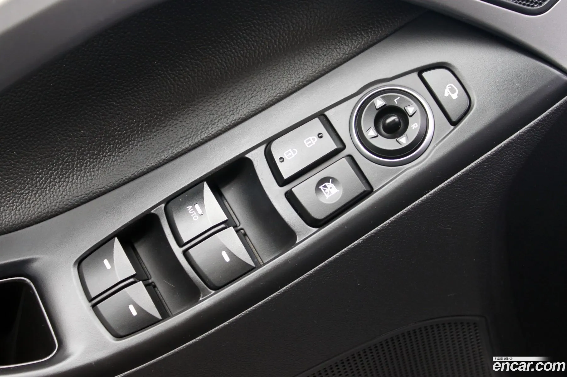 Hyundai Elantra 2015 — 4