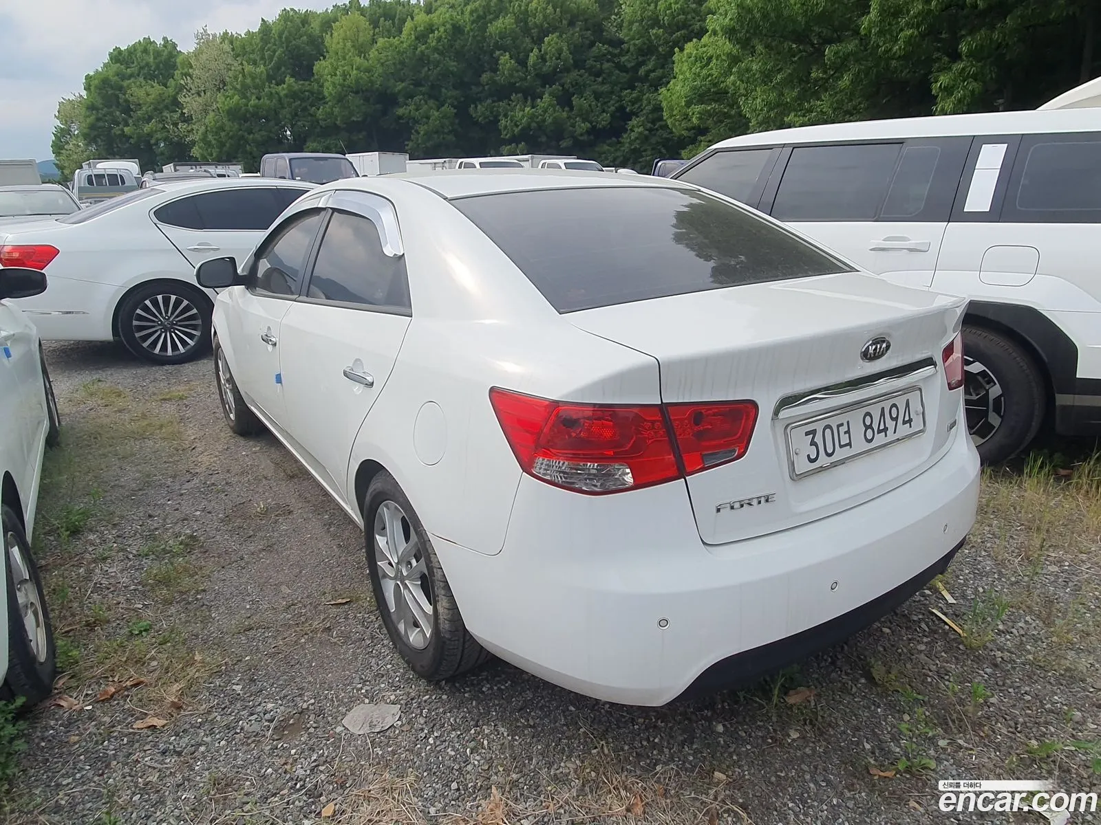 Kia Forte 2011 — 12