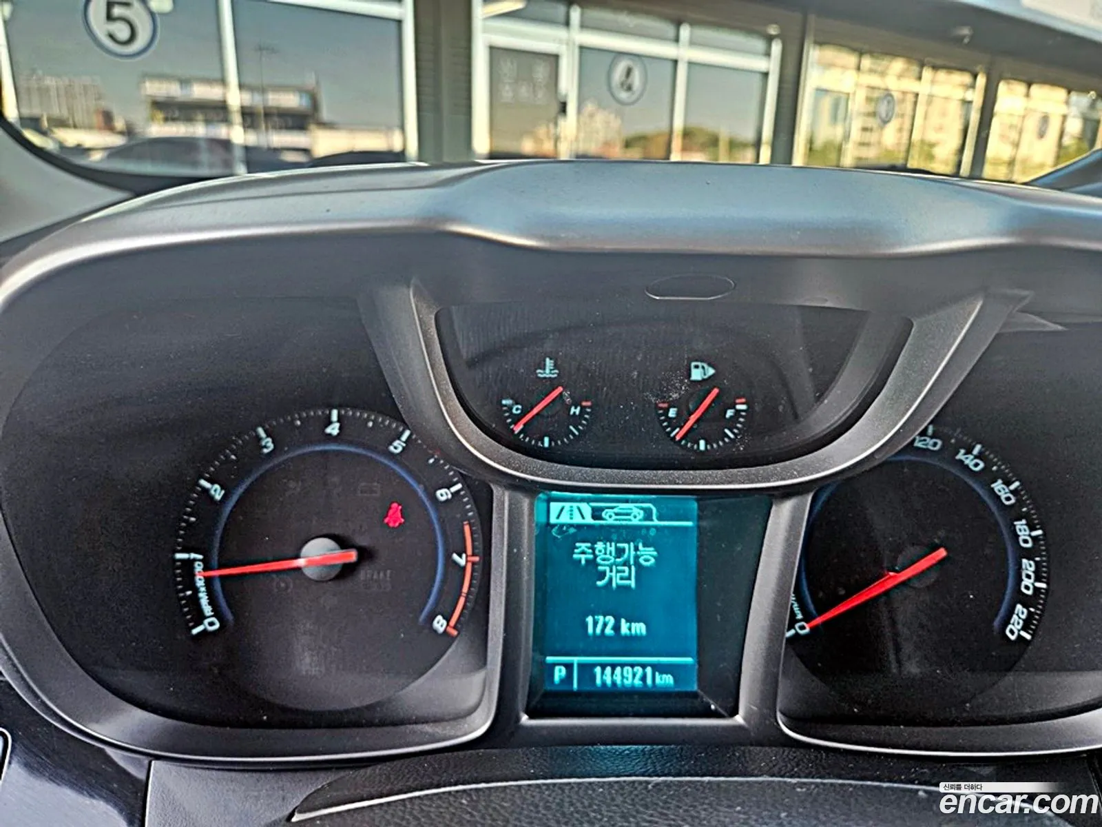 Chevrolet (GM Daewoo) Orlando 2012 — 16
