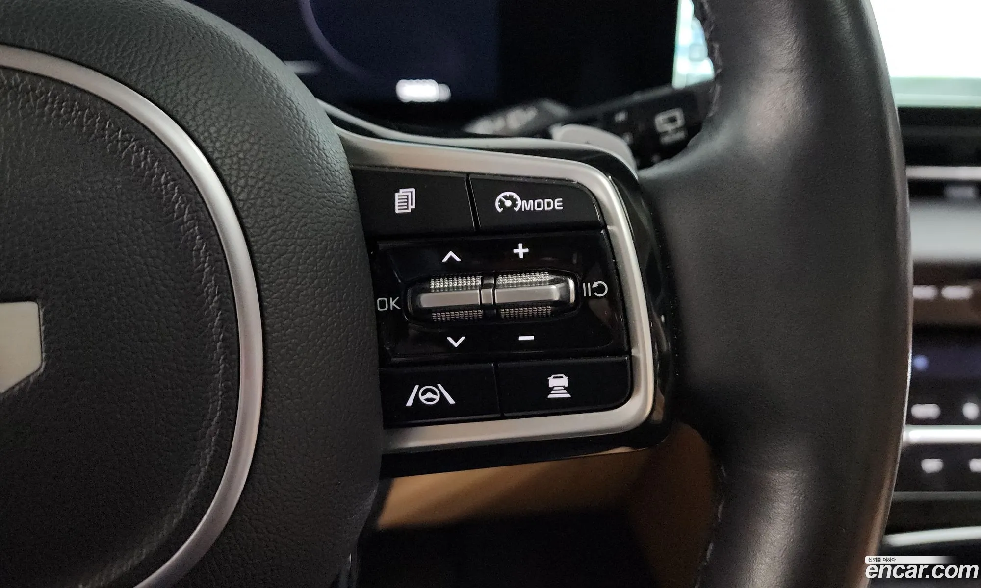 Kia Carnival 2021 KNANE813BNS159273 — 16
