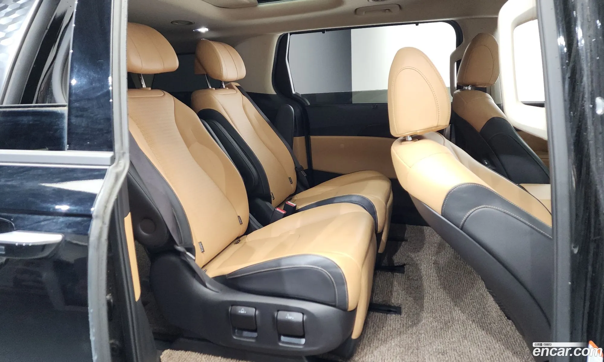 Kia Carnival 2021 KNANE813BNS159273 — 17