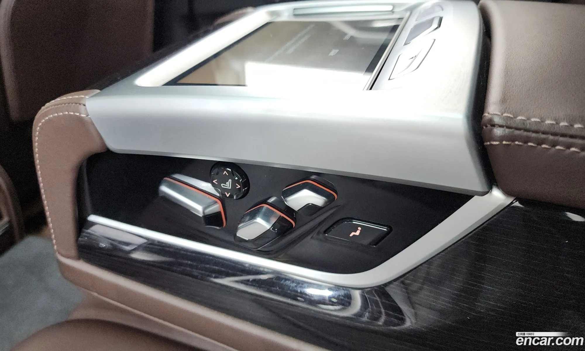 BMW 7 Series 2018 WBA7G6101JB243945 — 9