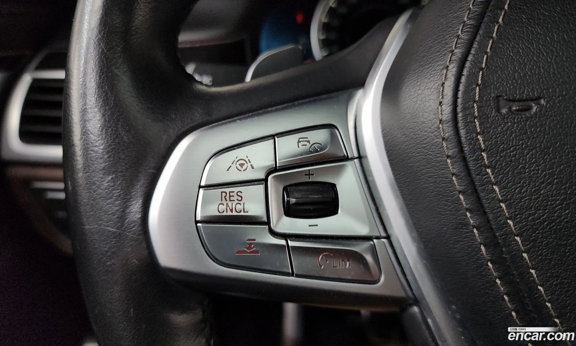 BMW 7 Series 2018 WBA7G6101JB243945 — 43