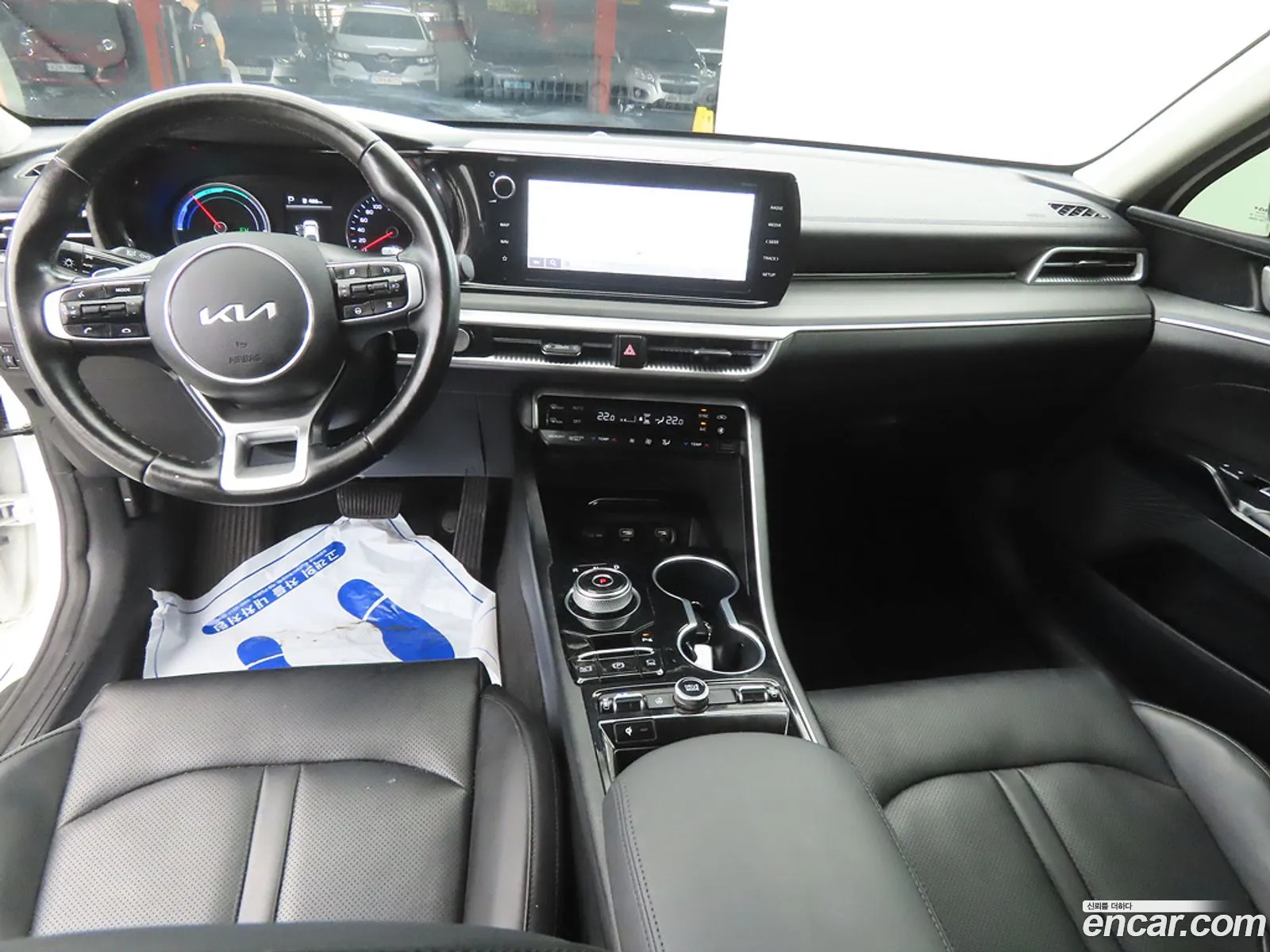 Kia K5 Hybrid 2022 — 19