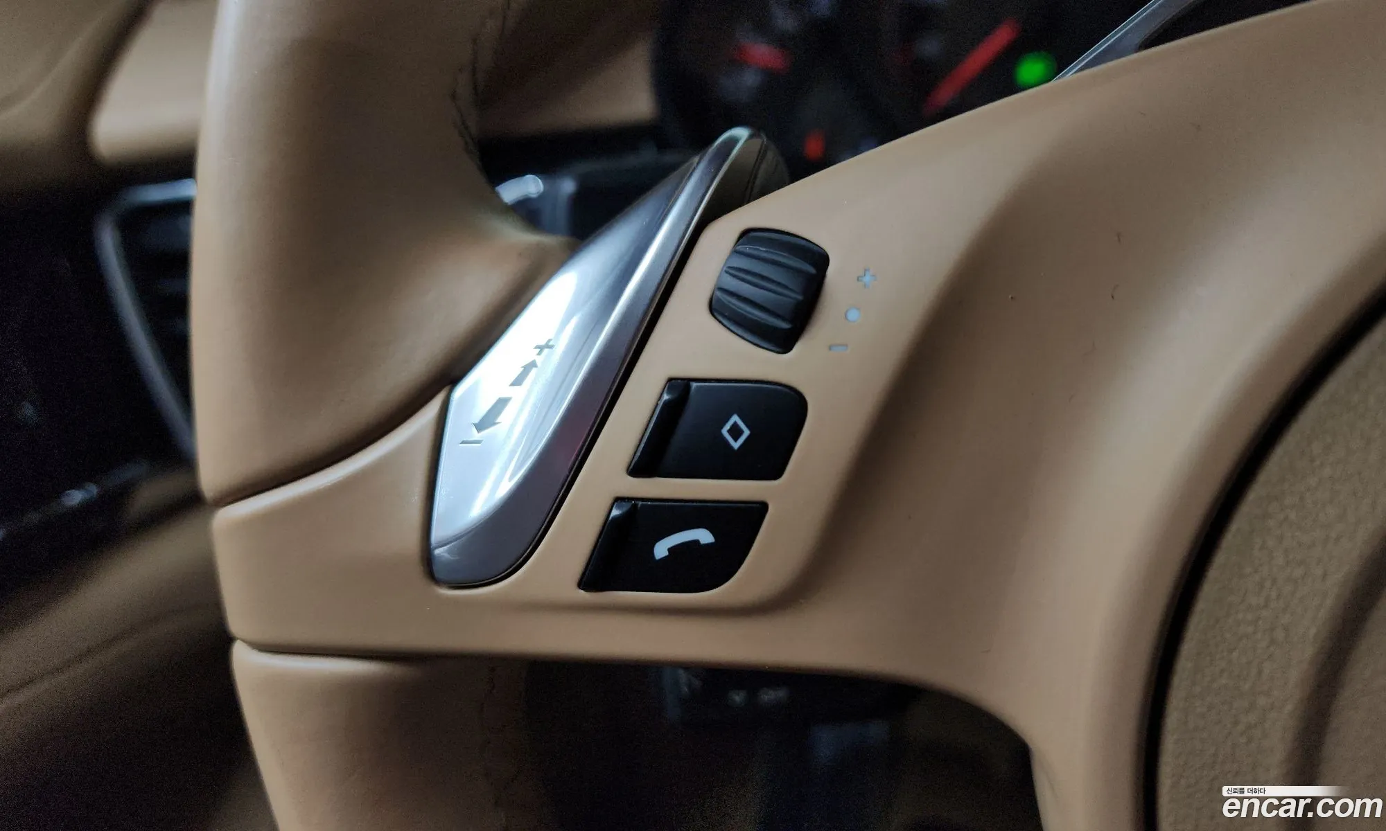 Porsche Panamera 2016 — 18