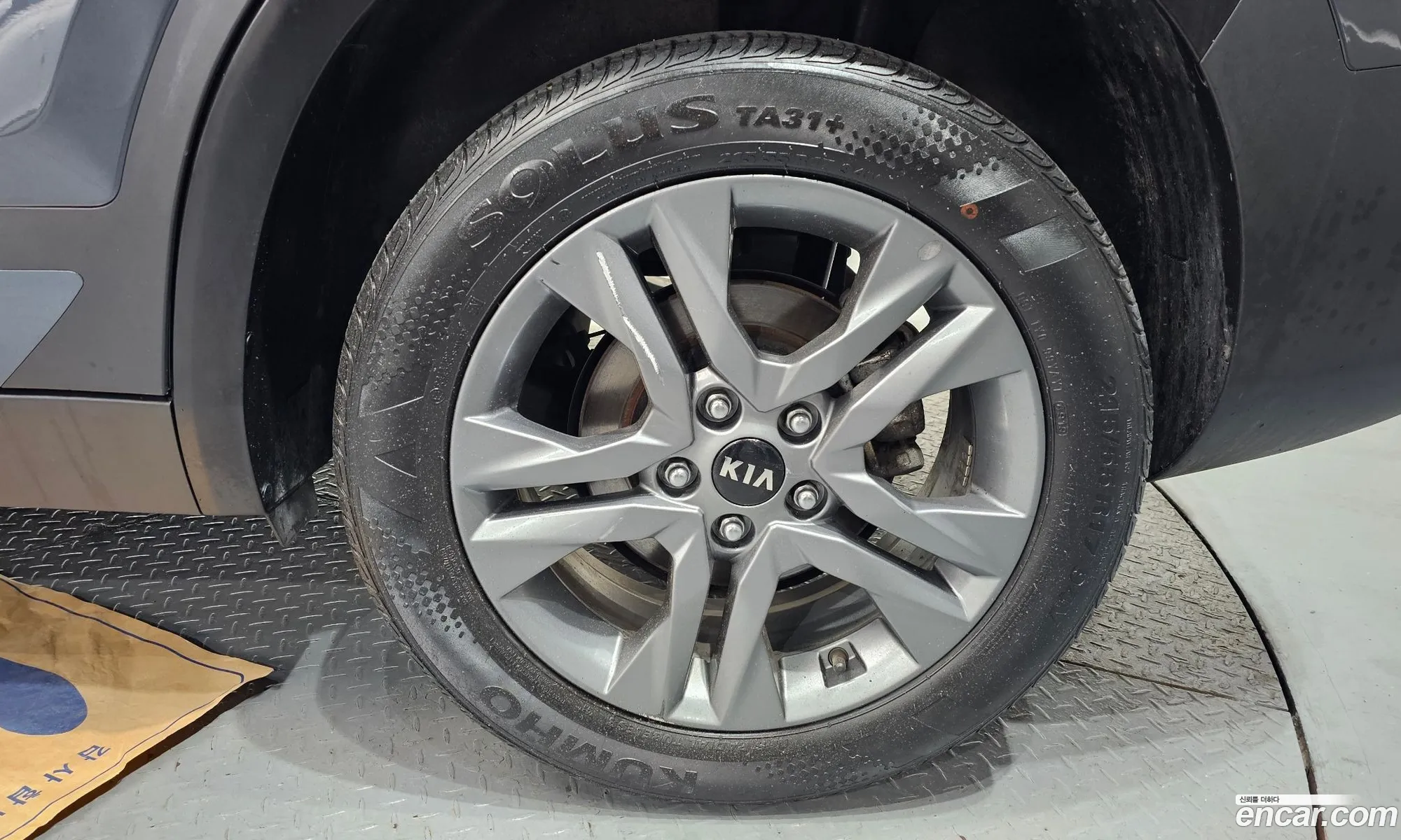 Kia Seltos 2019 KNAER812GLK043310 — 28