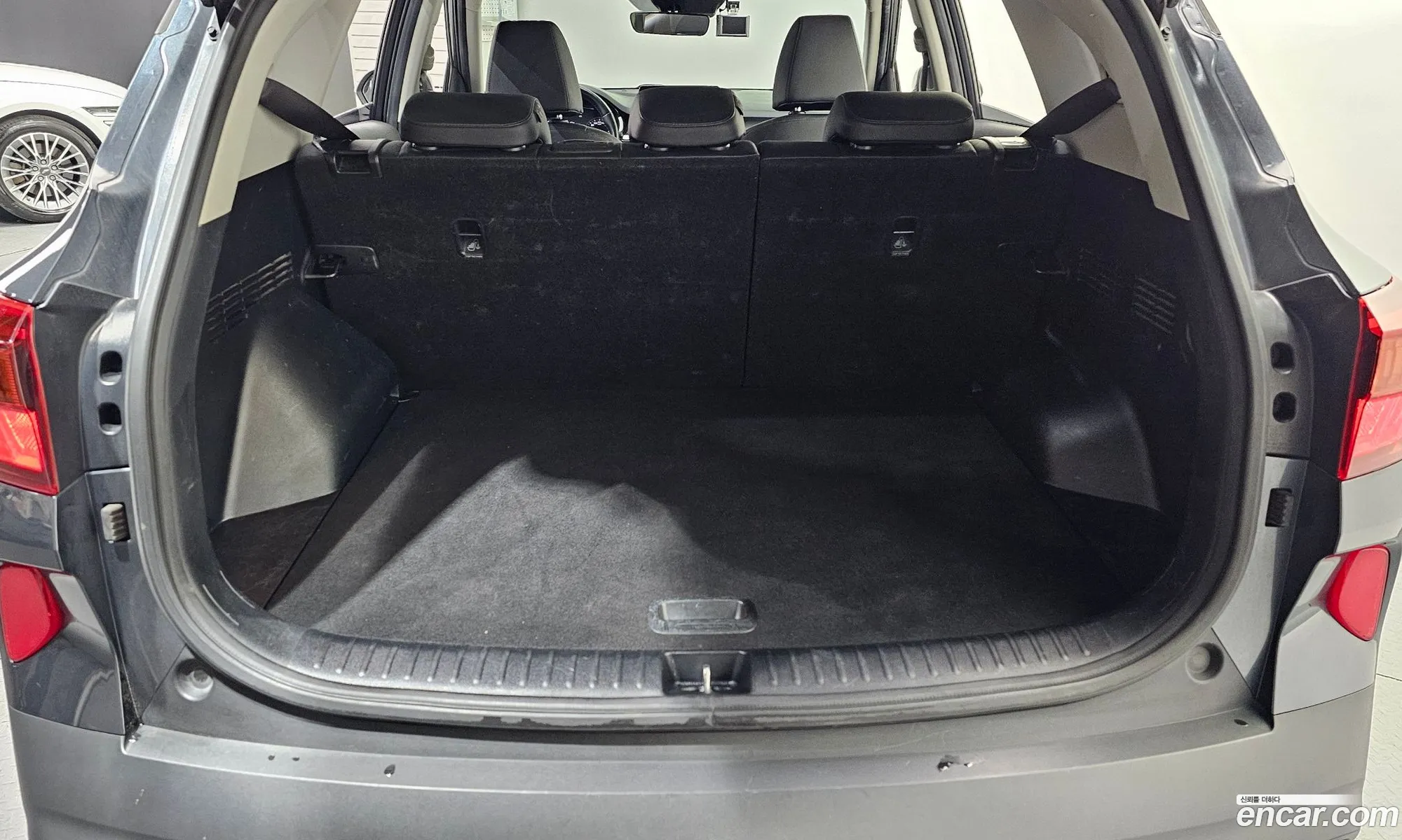 Kia Seltos 2019 KNAER812GLK043310 — 2
