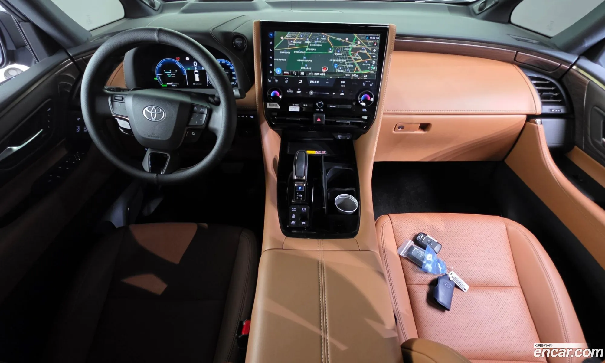 Toyota Alphard 2025 — 20