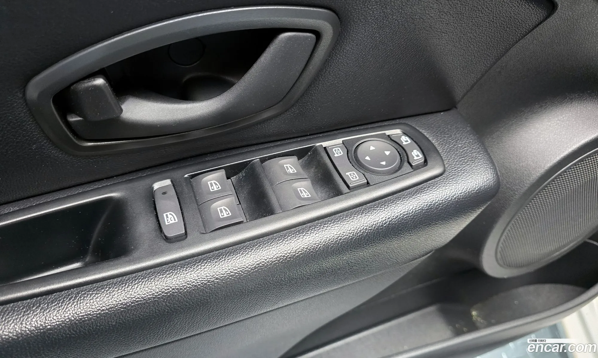 Renault Korea (Samsung) SM3 Neo 2015 — 12