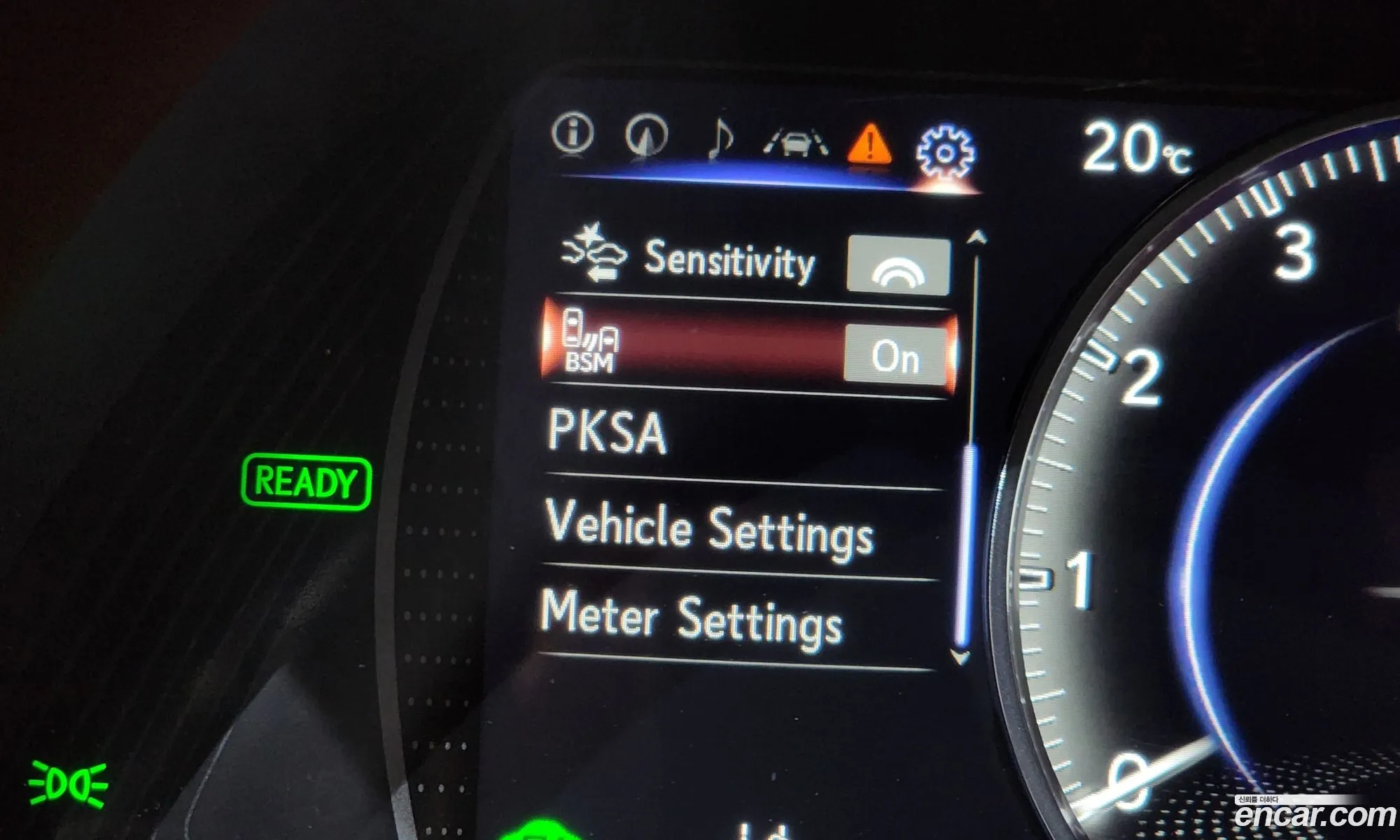 Lexus ES300h 7th Gen 2019 — 9