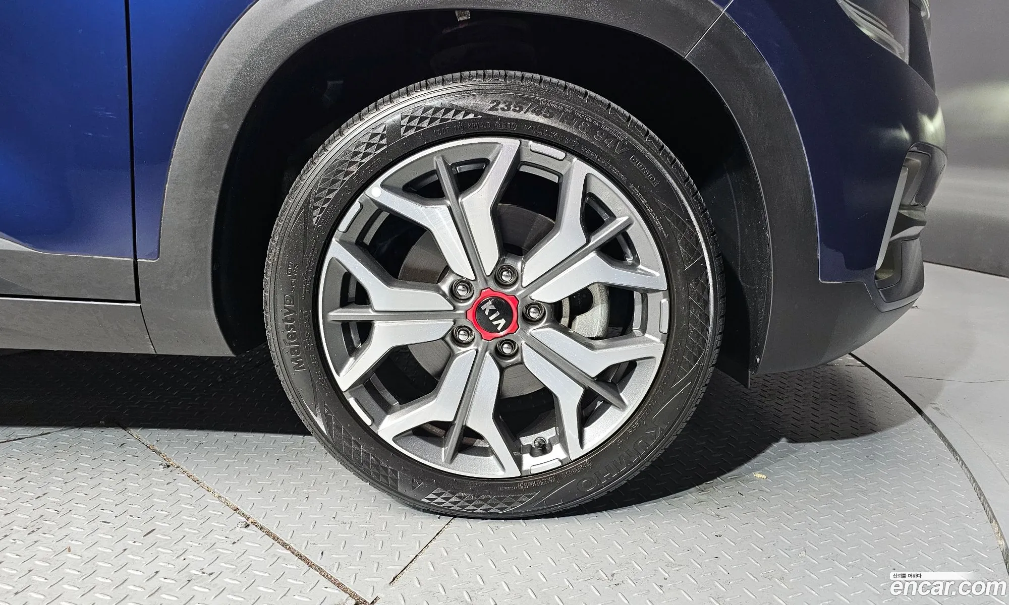 Kia Seltos 2019 KNAET812GLK011071 — 25