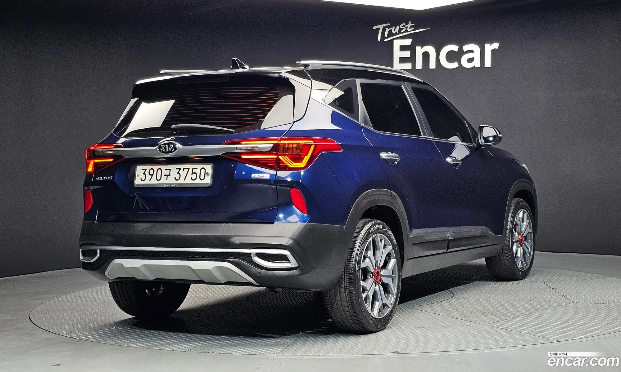 Kia Seltos 2019 KNAET812GLK011071 — 20