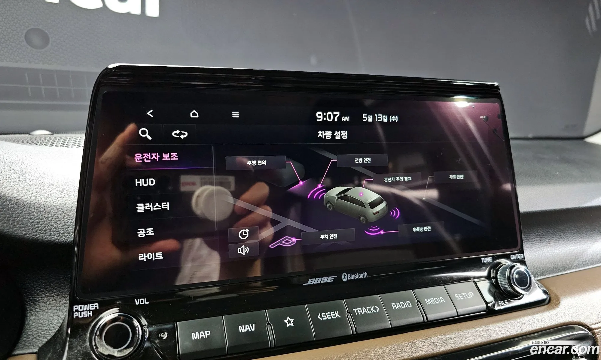 Kia Seltos 2019 KNAET812GLK011071 — 3