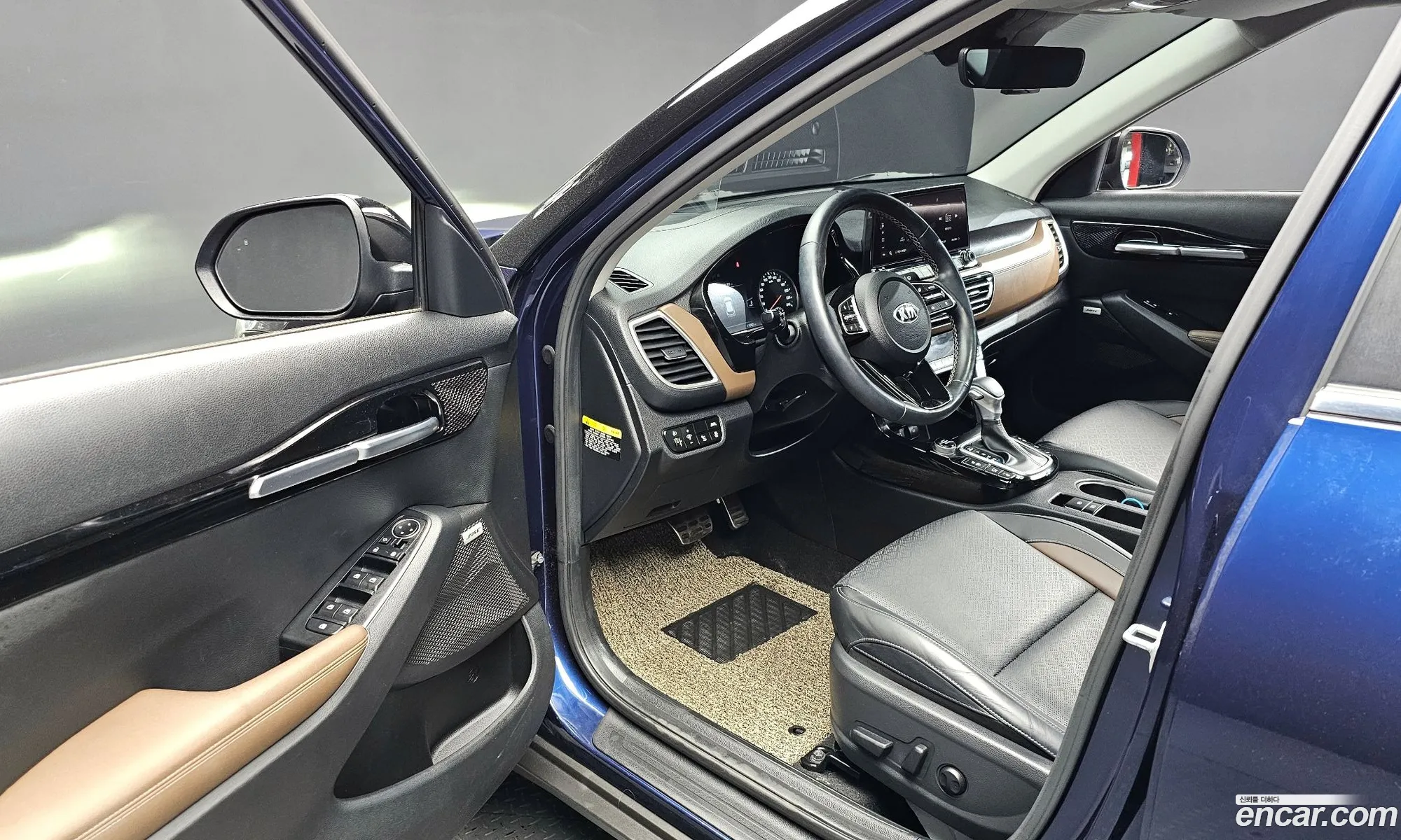 Kia Seltos 2019 KNAET812GLK011071 — 33