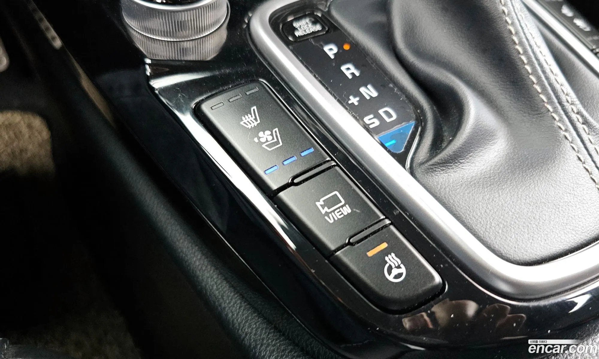 Kia Seltos 2019 KNAET812GLK011071 — 23