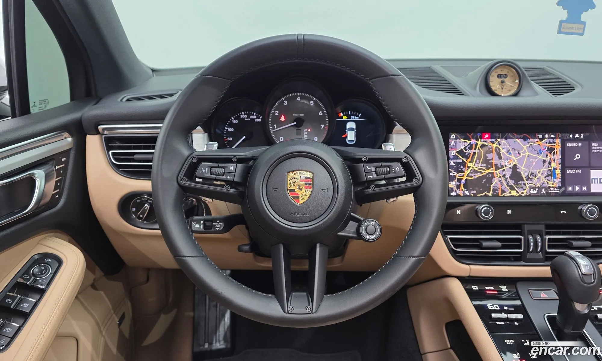 Porsche Macan 2023 WP1AG2952PLB51214 — 25