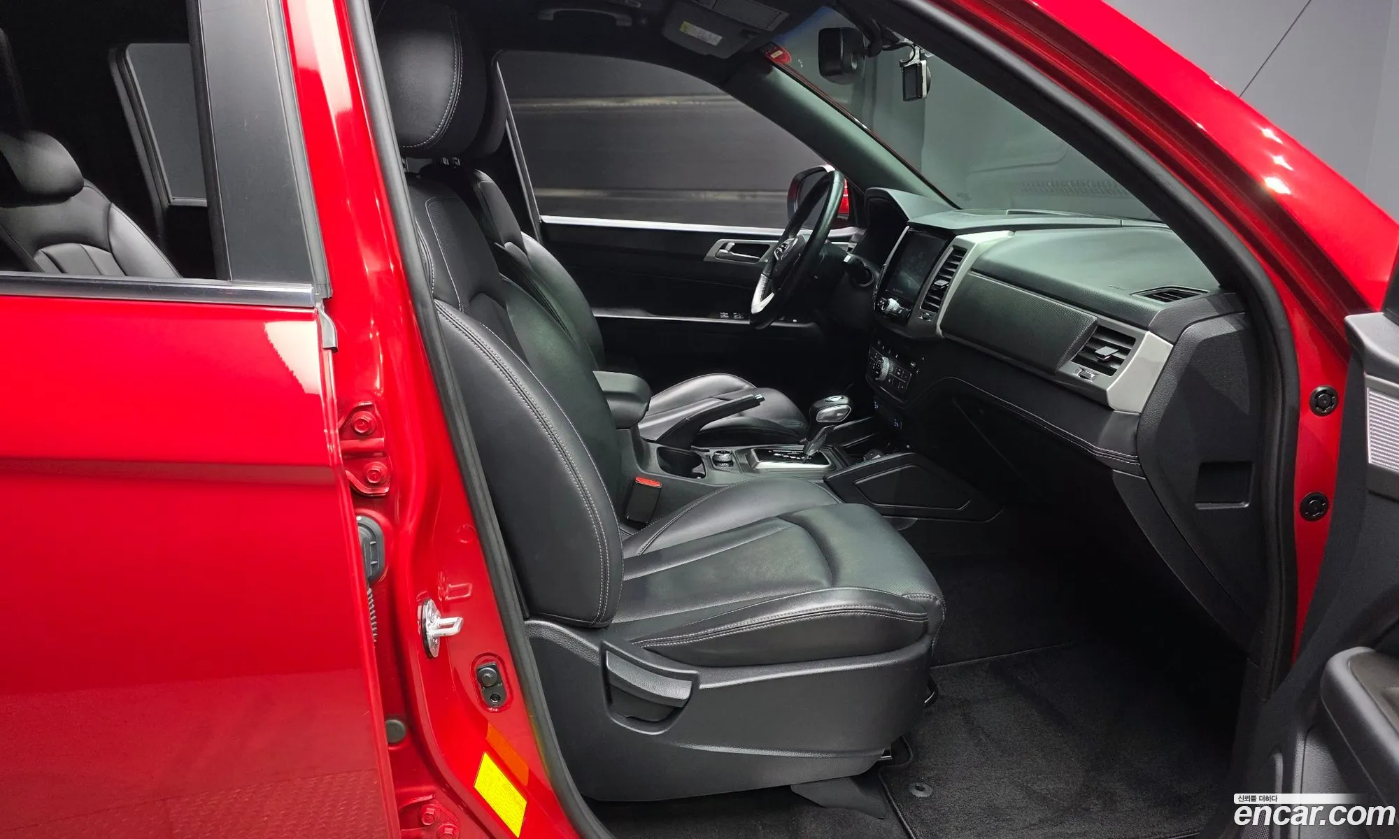 KG Mobility (SsangYong) Rexton Sports Khan 2019 — 14