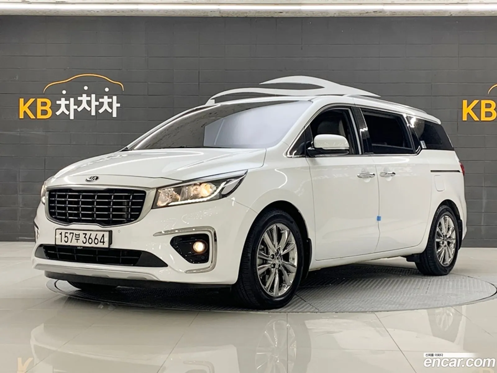 Kia Carnival 2019 — 19