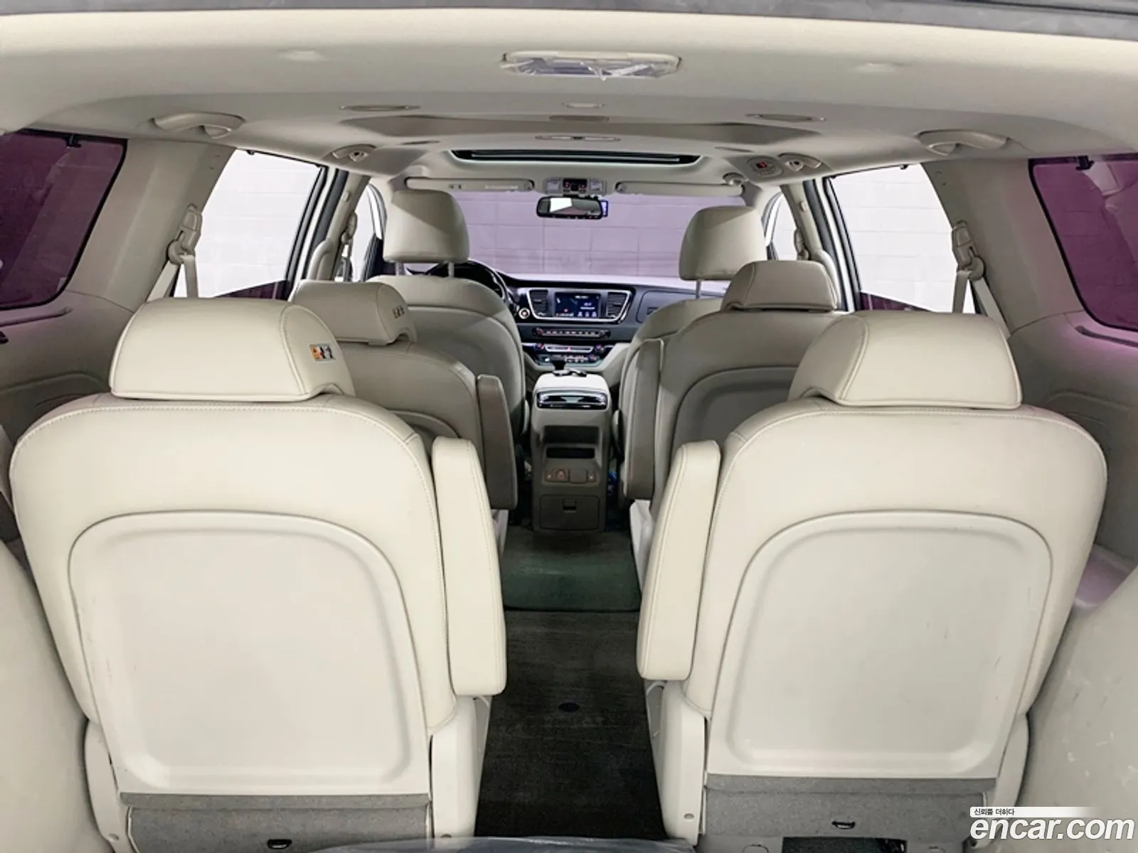 Kia Carnival 2019 — 11