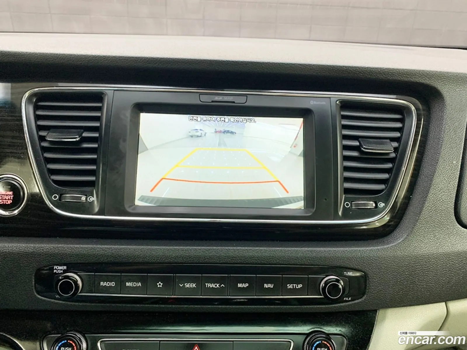 Kia Carnival 2019 — 15