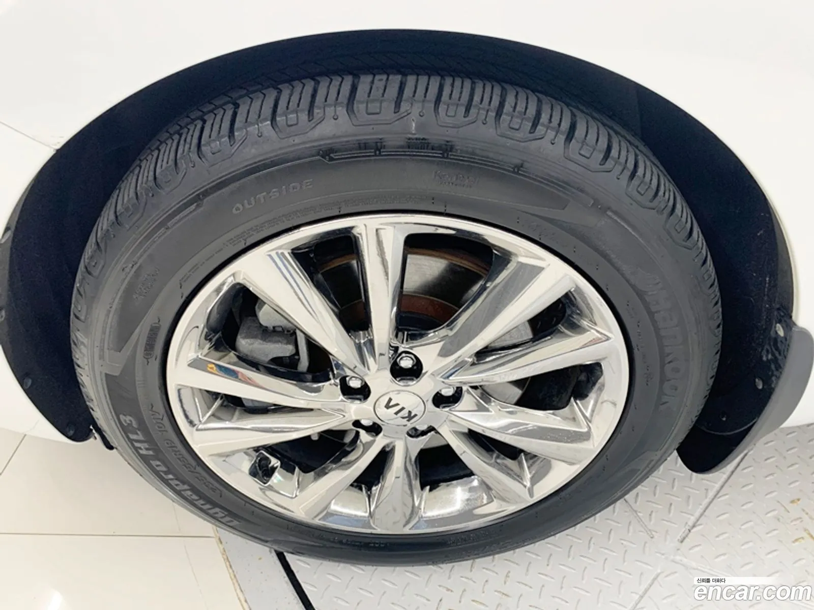 Kia Carnival 2019 — 3