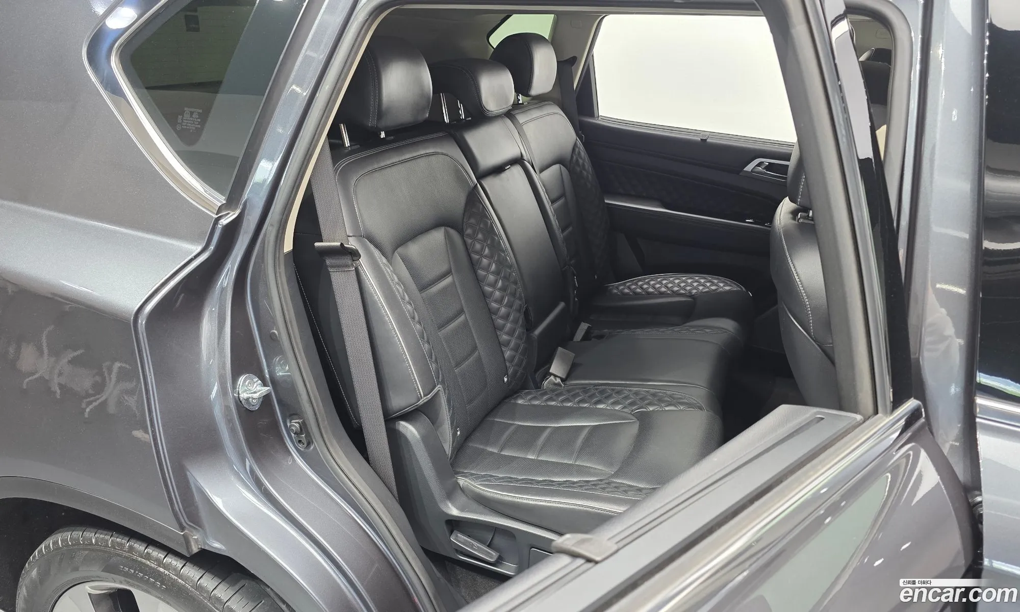 KG Mobility (SsangYong) Rexton 2020 — 13