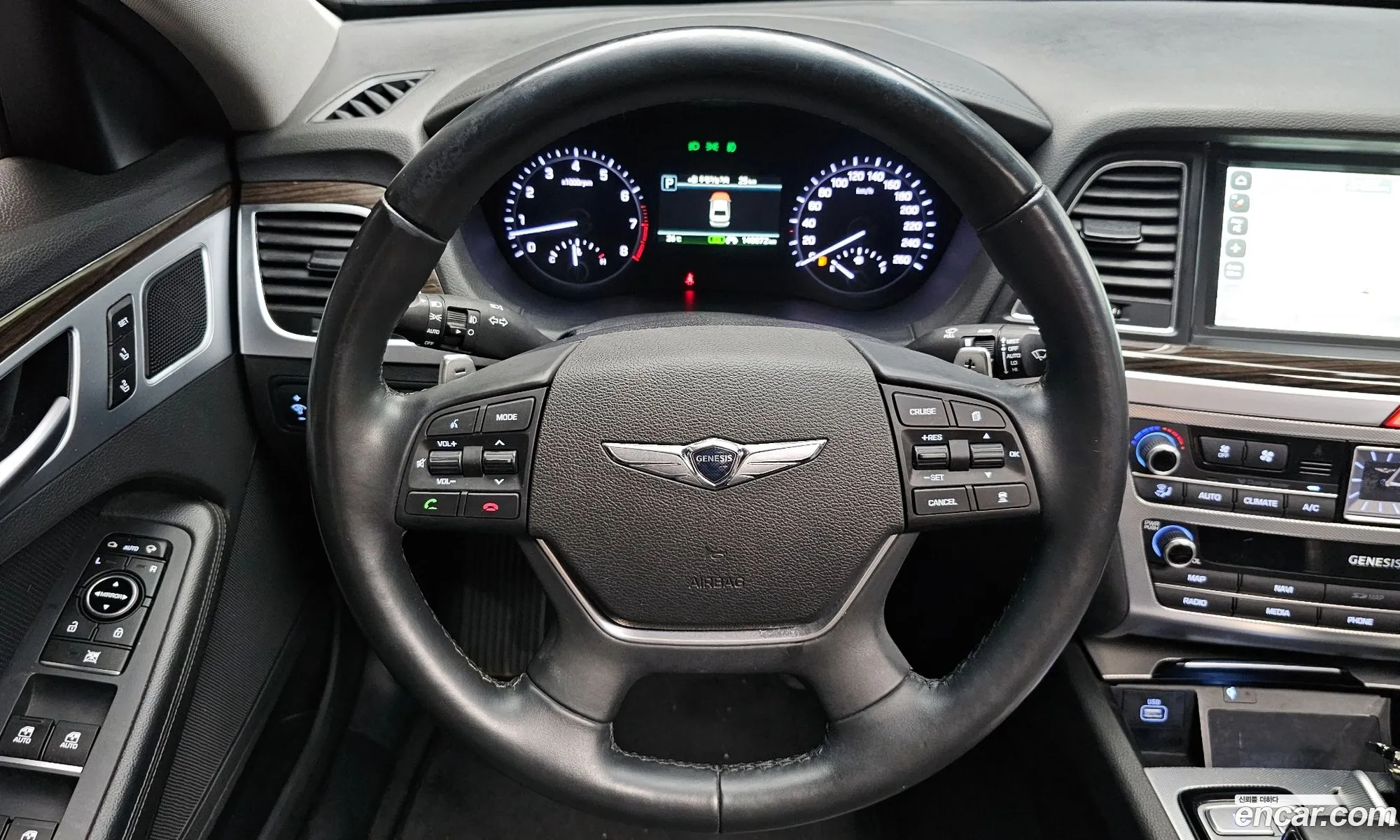 Genesis G80 2018 KMHGL41DDKU313379 — 18
