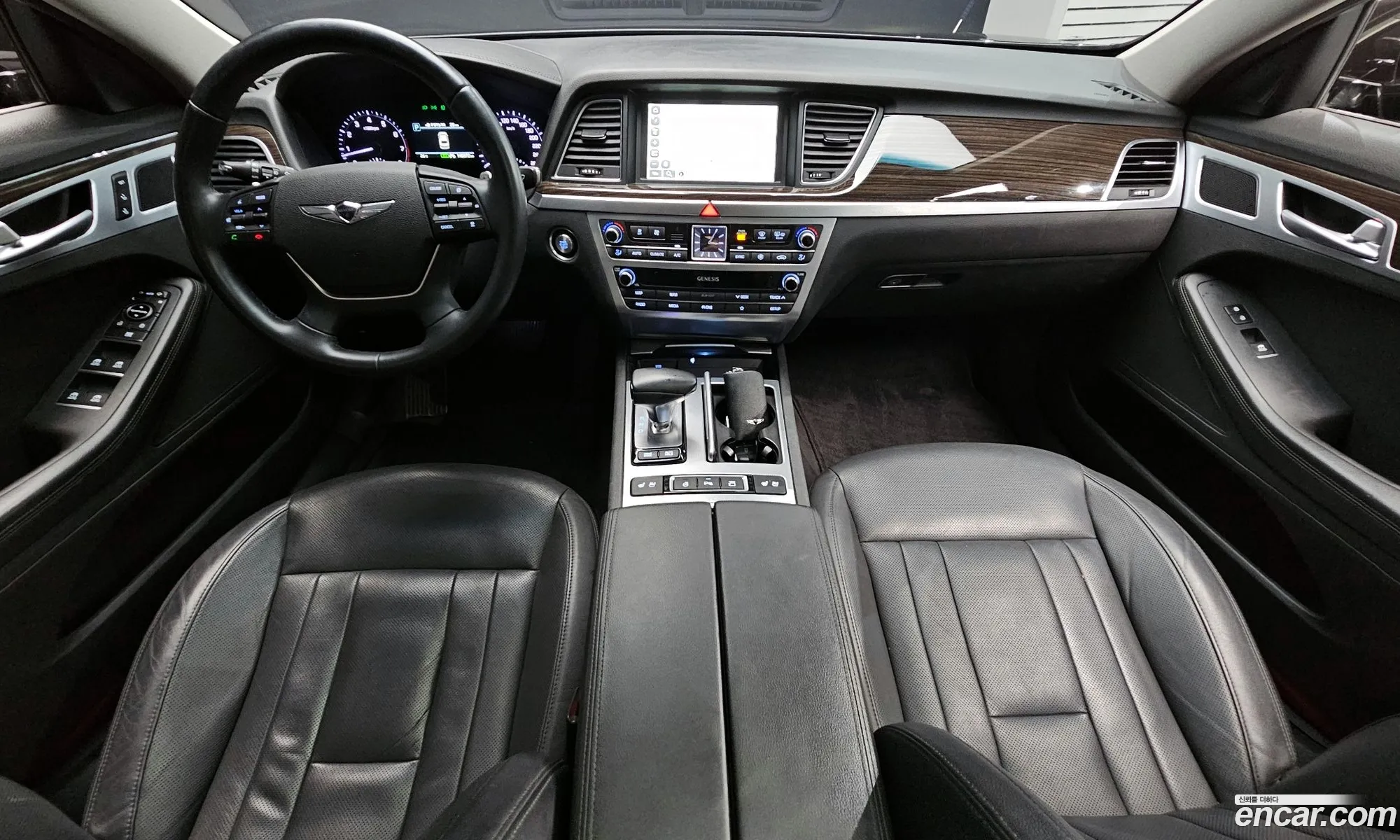 Genesis G80 2018 KMHGL41DDKU313379 — 34