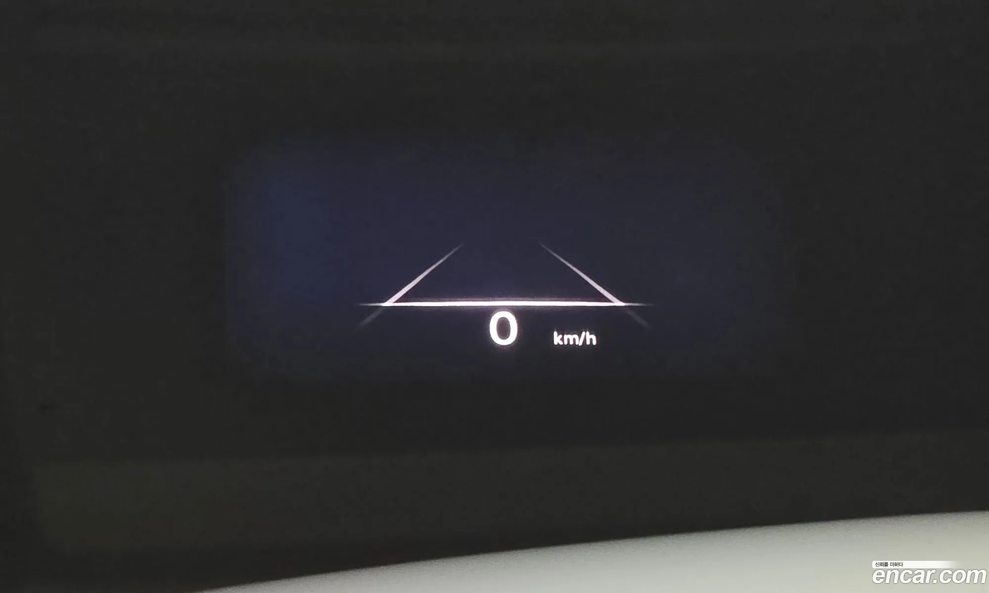 Genesis GV70 2022 KMTMA81BDPU077988 — 2