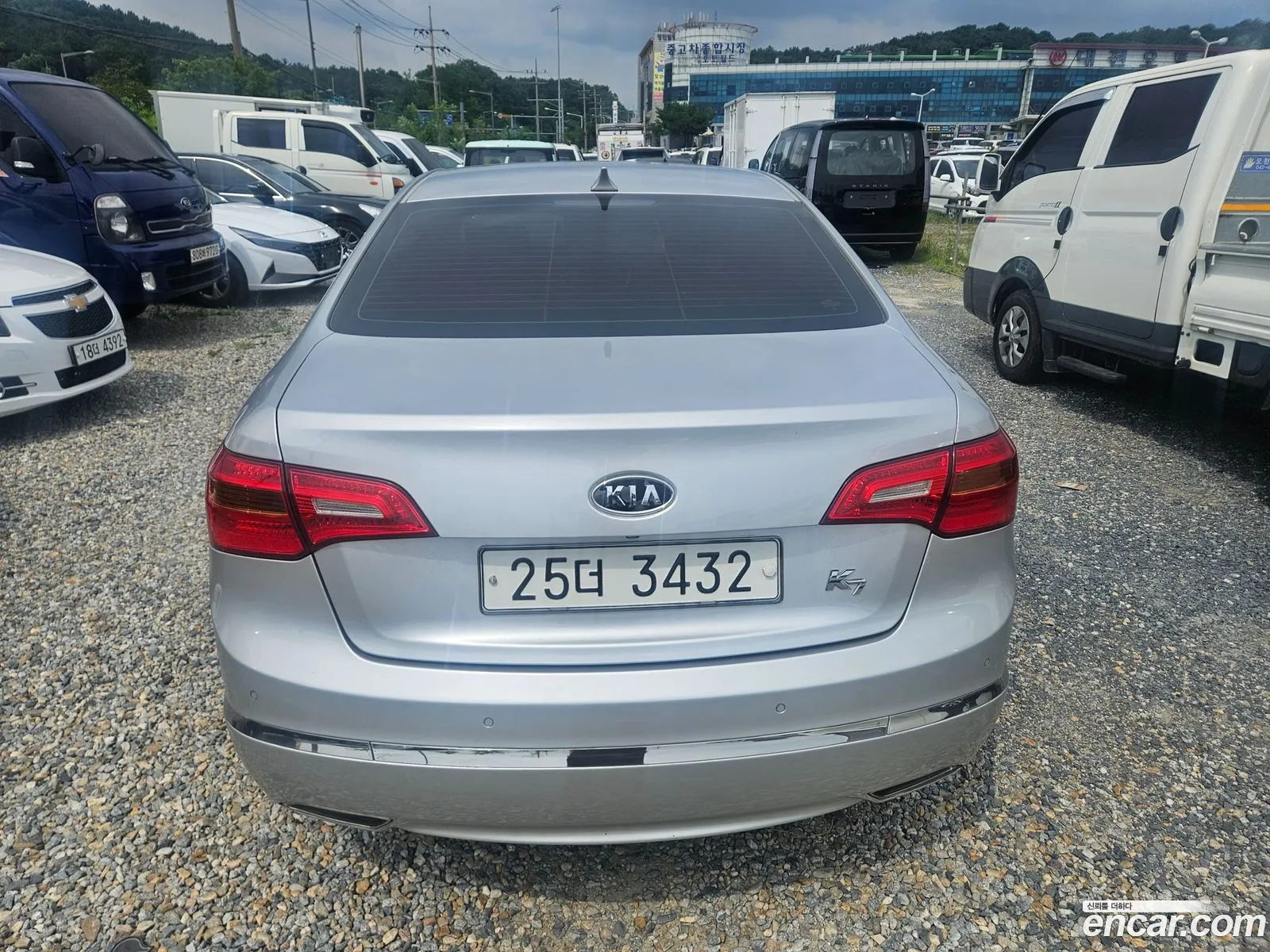 Kia K7 2010 — 10