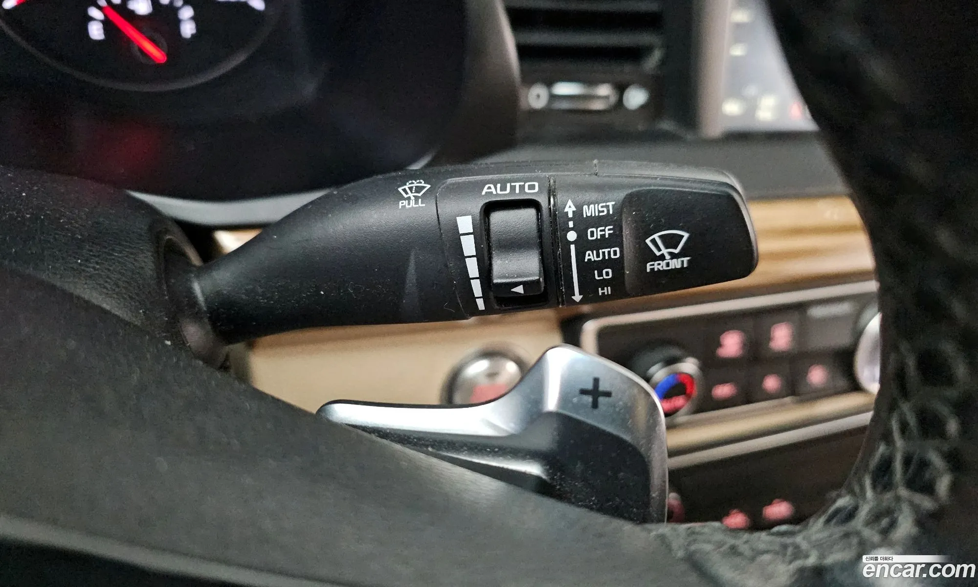 Kia K7 2017 KNALB415BHA111838 — 14