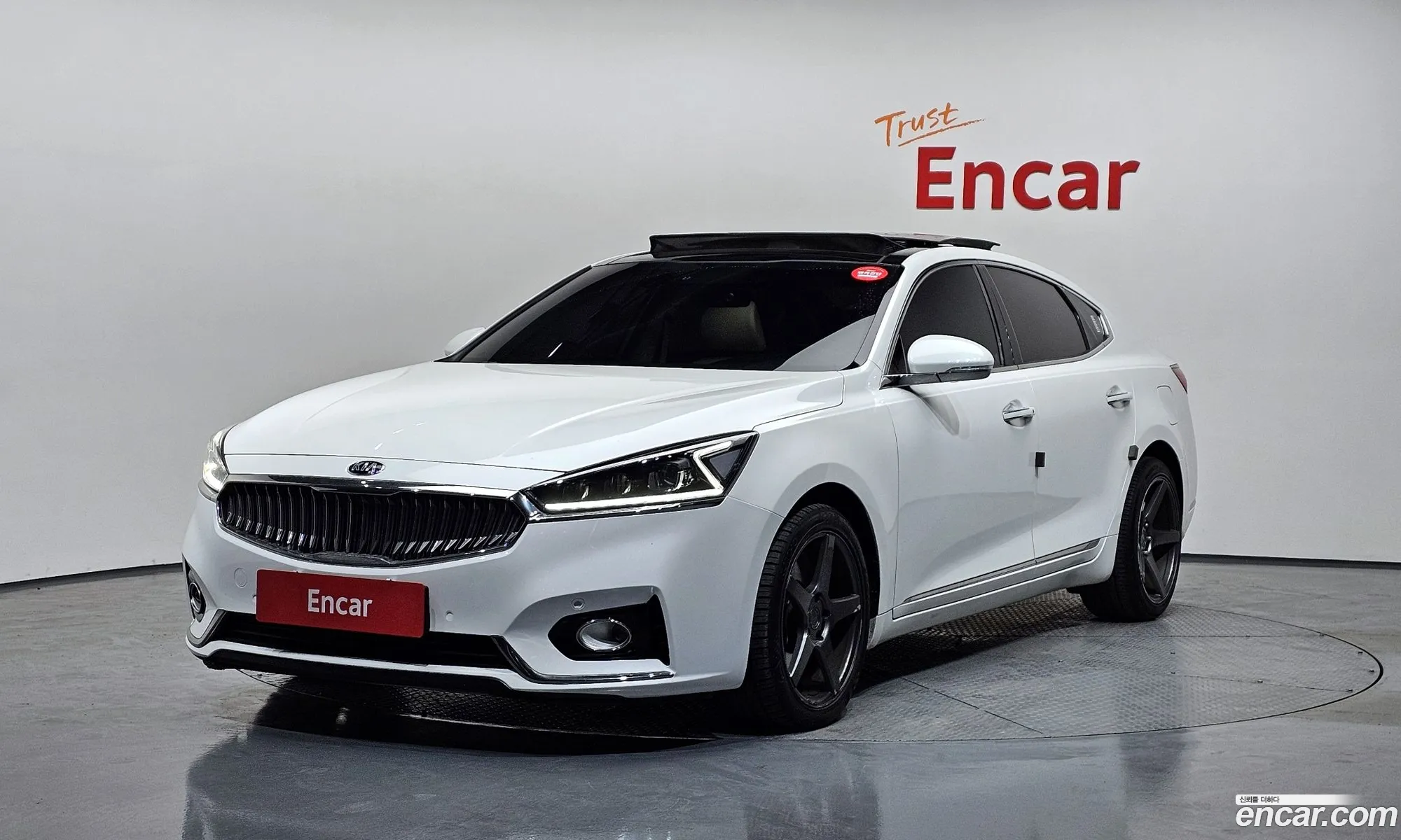 Kia K7 2017 KNALB415BHA111838 — 2