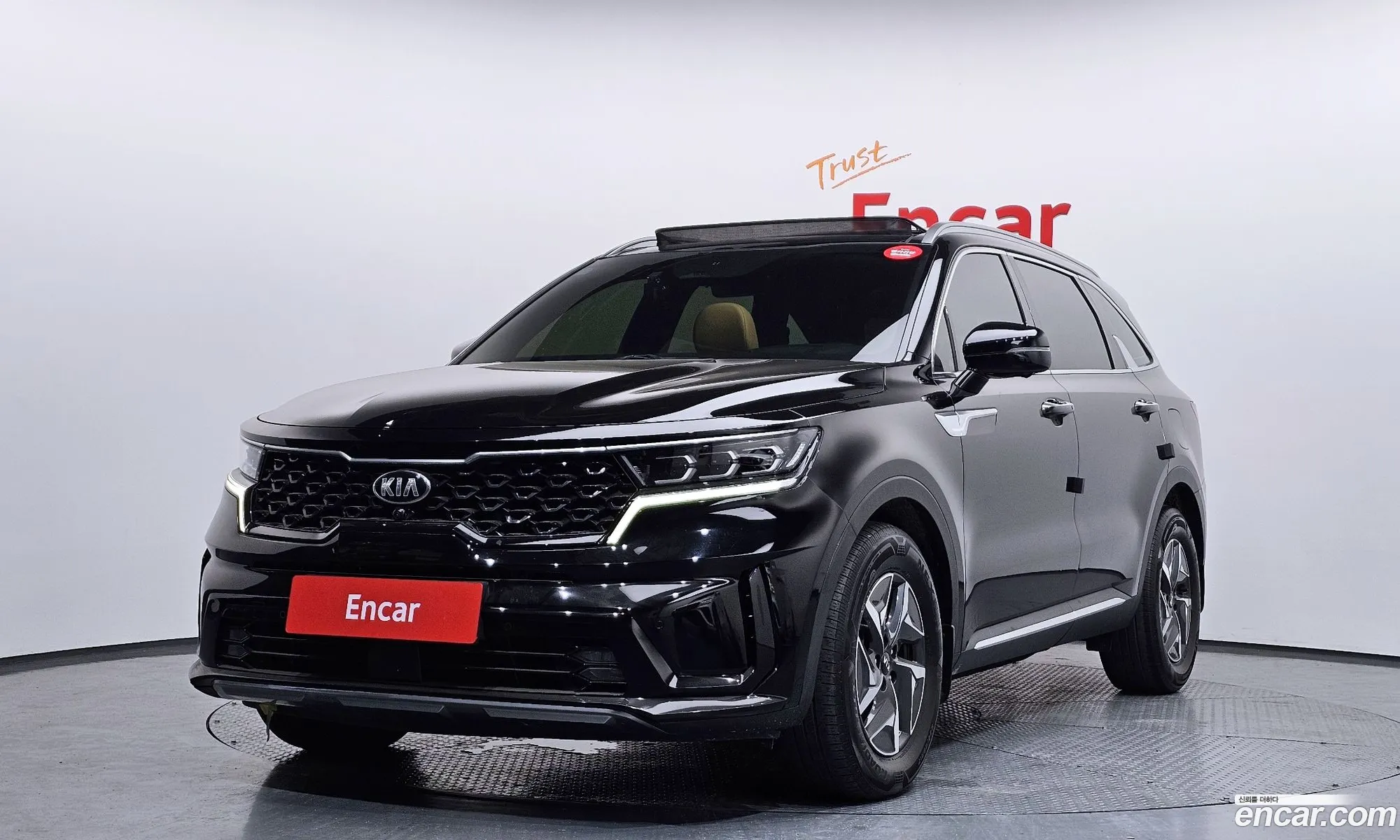 Kia Sorento 2021 KNARH81GDMA060195 — 3