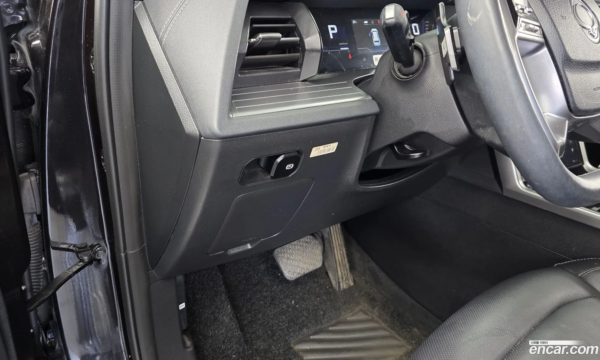 KG Mobility (SsangYong) Torres 2024 KPBPH3AT1RP072177 — 16