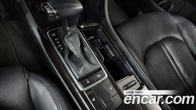 Kia K5 2016 — 26