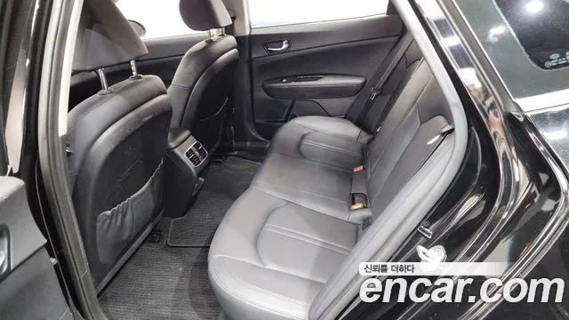 Kia K5 2016 — 18