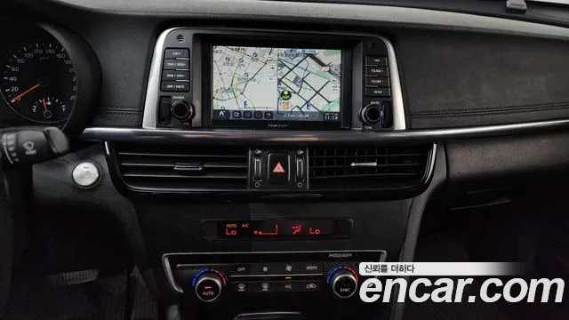 Kia K5 2016 — 17