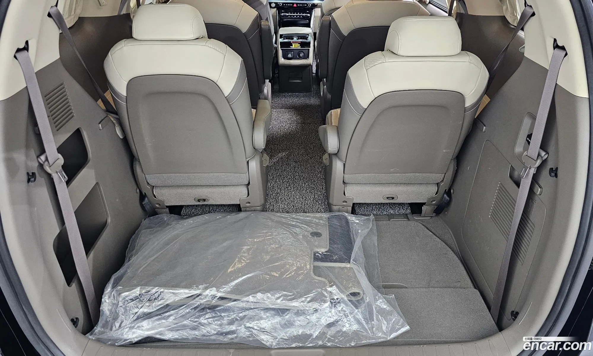 Kia Carnival 2021 KNANE813BMS083484 — 18