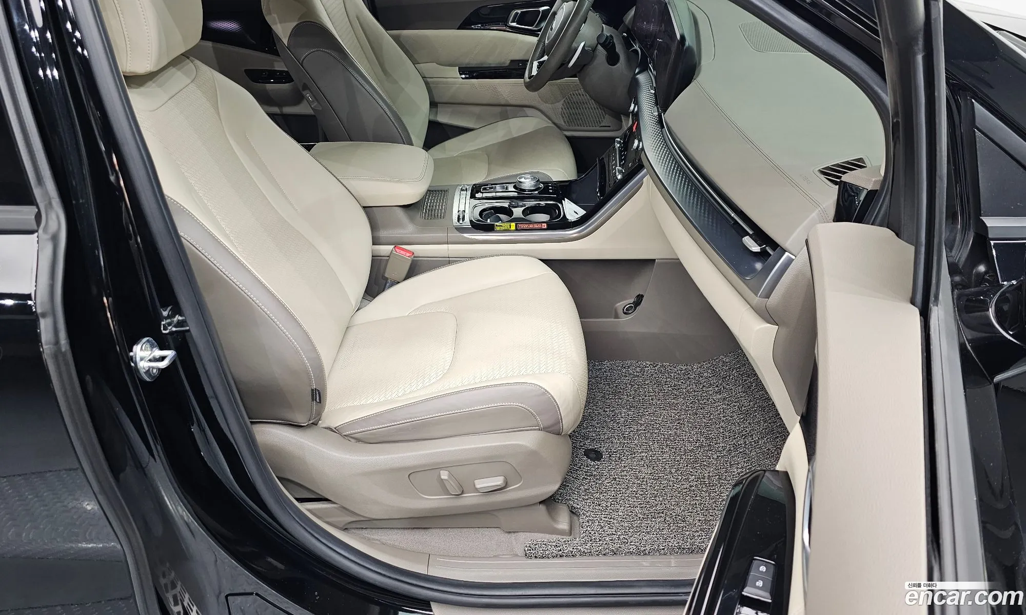 Kia Carnival 2021 KNANE813BMS083484 — 8