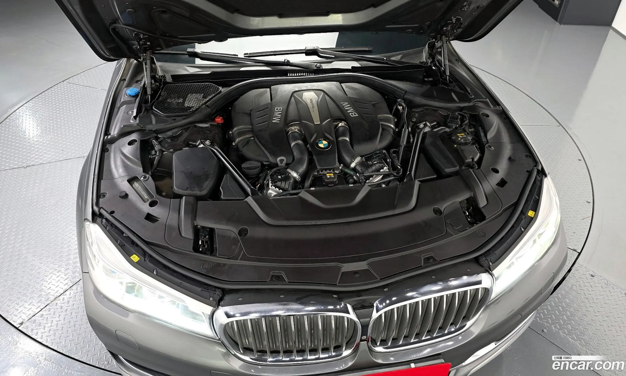 BMW 7 Series 2015 — 7